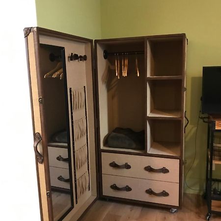 Studio De Charme A La Roquette Arles Ngoại thất bức ảnh