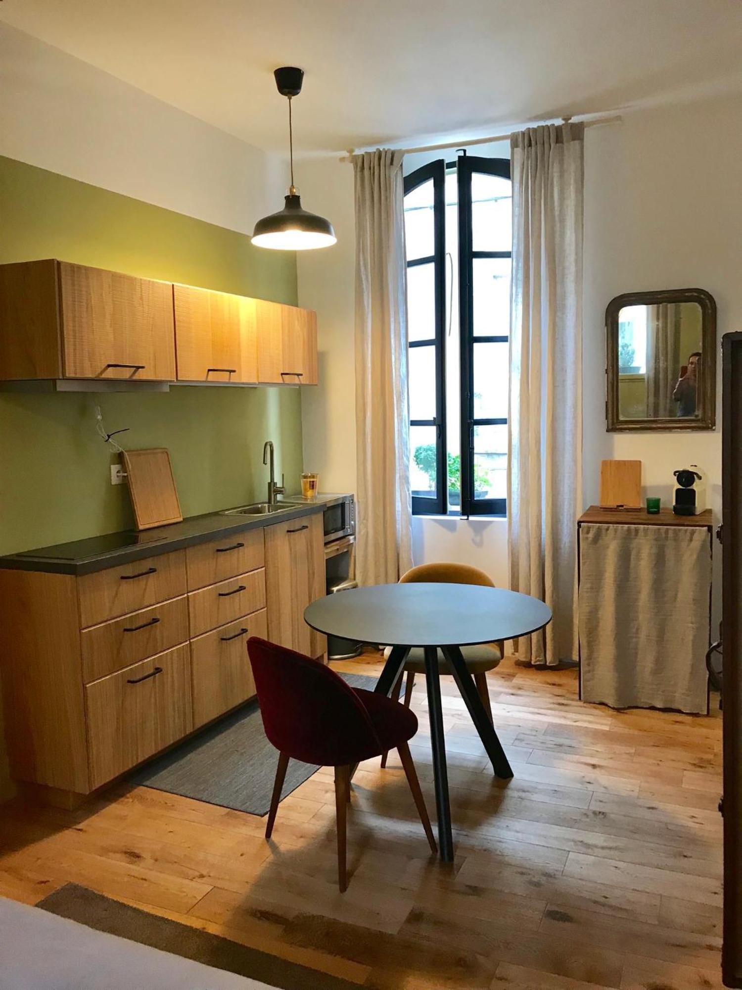Studio De Charme A La Roquette Arles Ngoại thất bức ảnh